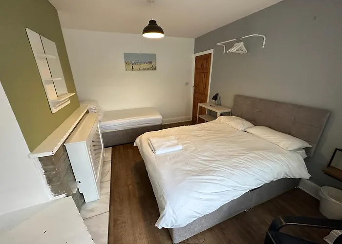 Spacious Stylish Holiday home Leeds (West Yorkshire)