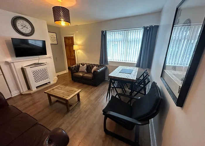 Spacious Stylish * Leeds (West Yorkshire)